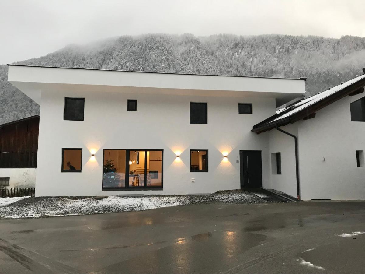 Apart Am Waldnerhof Ried im Oberinntal Exterior foto